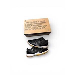 Jordan 11 Low 72-10